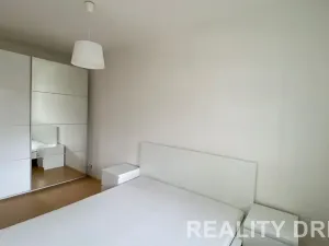 Pronájem bytu 2+kk, Praha - Stodůlky, Petržílkova, 46 m2
