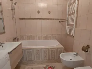 Prodej vily, Svárov, 326 m2