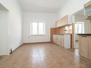 Prodej činžovního domu, Týn nad Vltavou, 350 m2