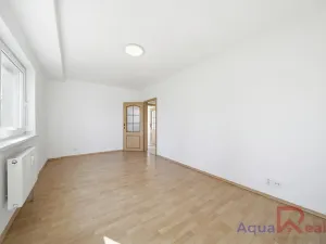 Prodej bytu 3+kk, Karlovy Vary, Okružní, 84 m2