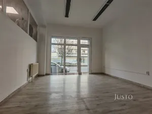 Pronájem obchodního prostoru, Zábřeh, náměstí Osvobození, 40 m2
