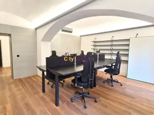 Prodej bytu 1+1, Praha - Smíchov, Janáčkovo nábřeží, 50 m2