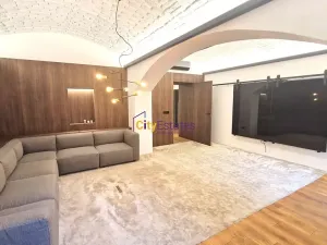 Prodej kanceláře, Praha - Smíchov, Janáčkovo nábřeží, 135 m2