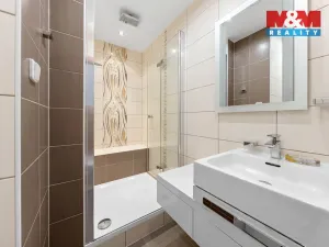 Pronájem bytu 3+1, Děčín - Děčín IV-Podmokly, Na Valech, 79 m2