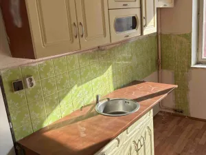 Pronájem bytu 1+1, Děčín, Budapešťská, 42 m2