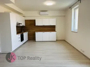 Pronájem rodinného domu, Praha - Uhříněves, Vlárská, 100 m2