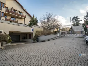 Prodej obchodního prostoru, Praha - Hlubočepy, Hlubočepská, 104 m2