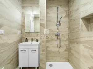 Prodej rodinného domu, Novalja, Chorvatsko, Velebitska ulica, 168 m2