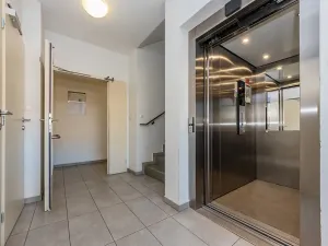 Pronájem bytu 3+kk, Praha - Modřany, Československého exilu, 69 m2