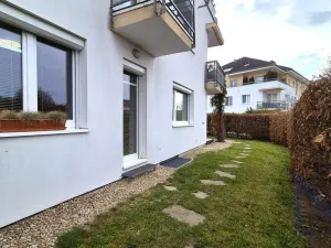 Pronájem bytu 2+kk, Praha - Pitkovice, Žampiónová, 59 m2