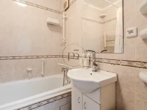 Prodej bytu 3+1, Praha - Troja, Mazurská, 67 m2