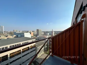 Prodej bytu 1+kk, Praha - Vysočany, Kolbenova, 42 m2