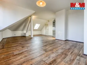 Prodej bytu 4+kk, Vejprnice, Dukelská, 108 m2