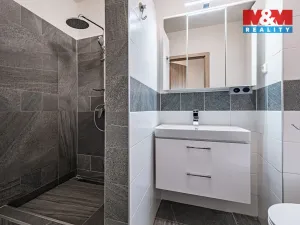 Prodej bytu 1+kk, Doubravčice, V bytovkách, 35 m2