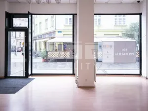 Pronájem obchodního prostoru, Hradec Králové, Švehlova, 61 m2