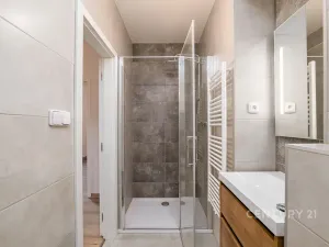 Prodej bytu 2+kk, Plzeň, Radyňská, 33 m2