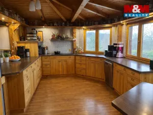 Prodej rodinného domu, Blatno - Mezihoří, 300 m2