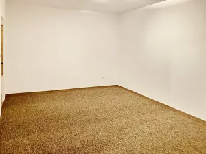 Pronájem bytu 1+1, Jindřichův Hradec, sídliště Vajgar, 43 m2