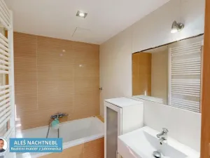 Prodej bytu 2+kk, Liberec - Liberec III-Jeřáb, Šumavská, 48 m2