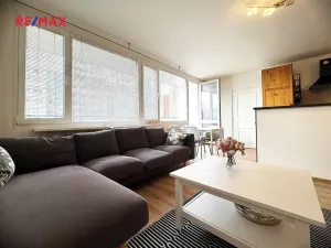 Pronájem bytu 4+kk, Praha - Vršovice, Kazašská, 107 m2