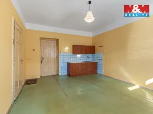 Prodej obchodního prostoru, Louny, Husova, 744 m2