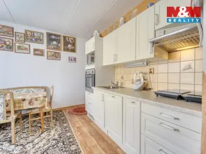 Prodej bytu 2+1, Plzeň - Severní Předměstí, Bzenecká, 57 m2