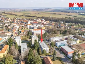 Prodej bytu 2+kk, Žebrák, Sídliště, 39 m2