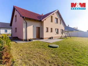 Prodej rodinného domu, Okrouhlá, 222 m2
