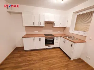 Pronájem bytu 2+kk, Slavkov u Brna, 52 m2