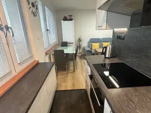 Prodej bytu 3+kk, Pardubice, Bělehradská, 65 m2