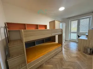 Pronájem bytu 3+1, Pardubice, Na Drážce, 70 m2