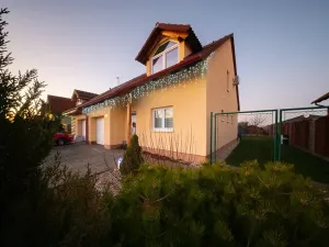 Prodej rodinného domu, Pohořelice, Sadová, 149 m2