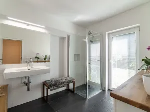 Prodej rodinného domu, Zlín - Kostelec, Lešenská, 200 m2