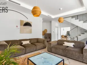 Prodej rodinného domu, Málaga, Španělsko, 461 m2
