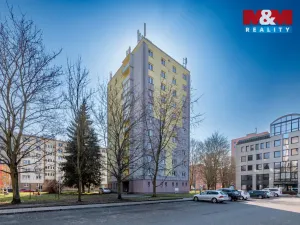 Pronájem bytu 2+kk, Karlovy Vary, Krymská, 54 m2