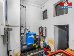 Prodej obchodního prostoru, Kraslice - Tisová, 560 m2