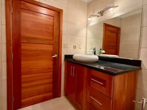 Prodej bytu 3+kk, Coxen Hole, Roatán, Honduras, 111 m2