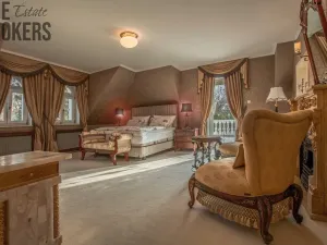 Prodej rodinného domu, Praha - Dolní Měcholupy, U přejezdu, 359 m2