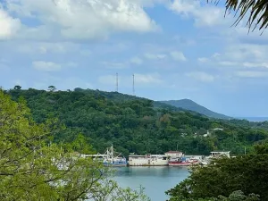 Prodej rodinného domu, Coxen Hole, Roatán, Honduras, 325 m2