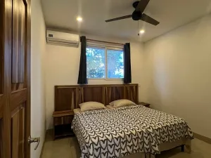 Prodej rodinného domu, Coxen Hole, Roatán, Honduras, 325 m2