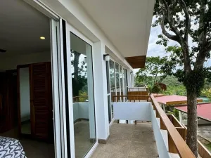 Prodej rodinného domu, Coxen Hole, Roatán, Honduras, 325 m2