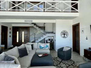 Prodej rodinného domu, Coxen Hole, Roatán, Honduras, 371 m2