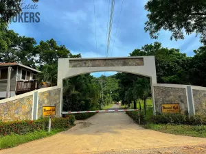 Prodej pozemku, Coxen Hole, Roatán, Honduras, 683 m2