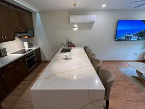 Prodej bytu 3+1, Coxen Hole, Roatán, Honduras, 139 m2