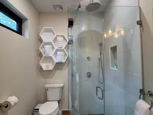 Prodej bytu 3+1, Coxen Hole, Roatán, Honduras, 139 m2