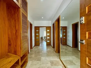 Prodej rodinného domu, Coxen Hole, Roatán, Honduras, 668 m2