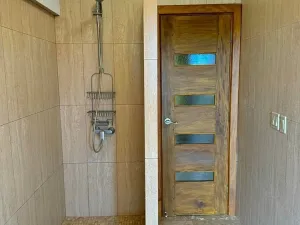 Prodej rodinného domu, Coxen Hole, Roatán, Honduras, 668 m2