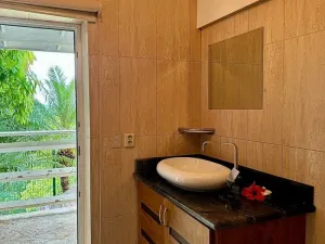 Prodej rodinného domu, Coxen Hole, Roatán, Honduras, 668 m2