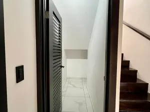 Prodej rodinného domu, Coxen Hole, Roatán, Honduras, 90 m2