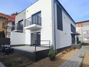 Pronájem bytu 3+kk, Hradec Králové, Malá, 65 m2